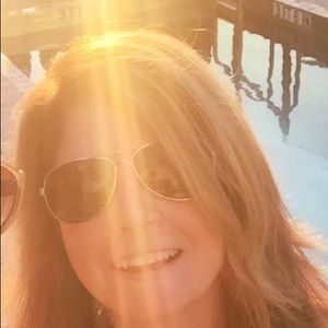 Meet your Posher, Michele